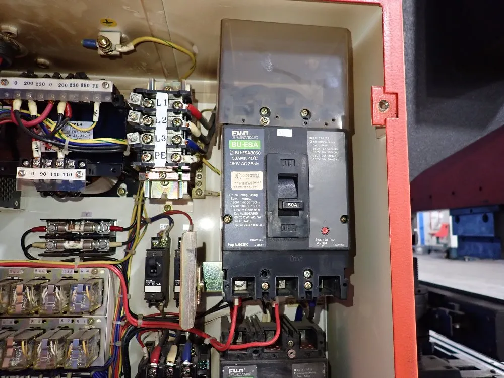 Amada 88 Ton X 94" Press Brake - Rg-80