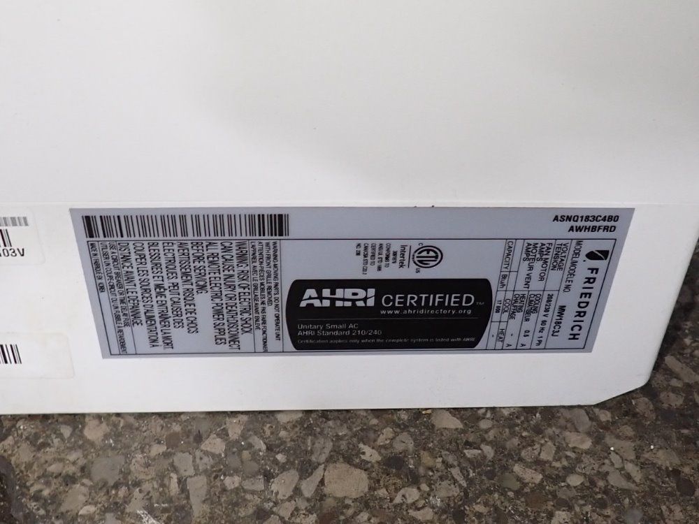 Friedrich 17000 Btu/h Air Conditioner - Mw18c3j