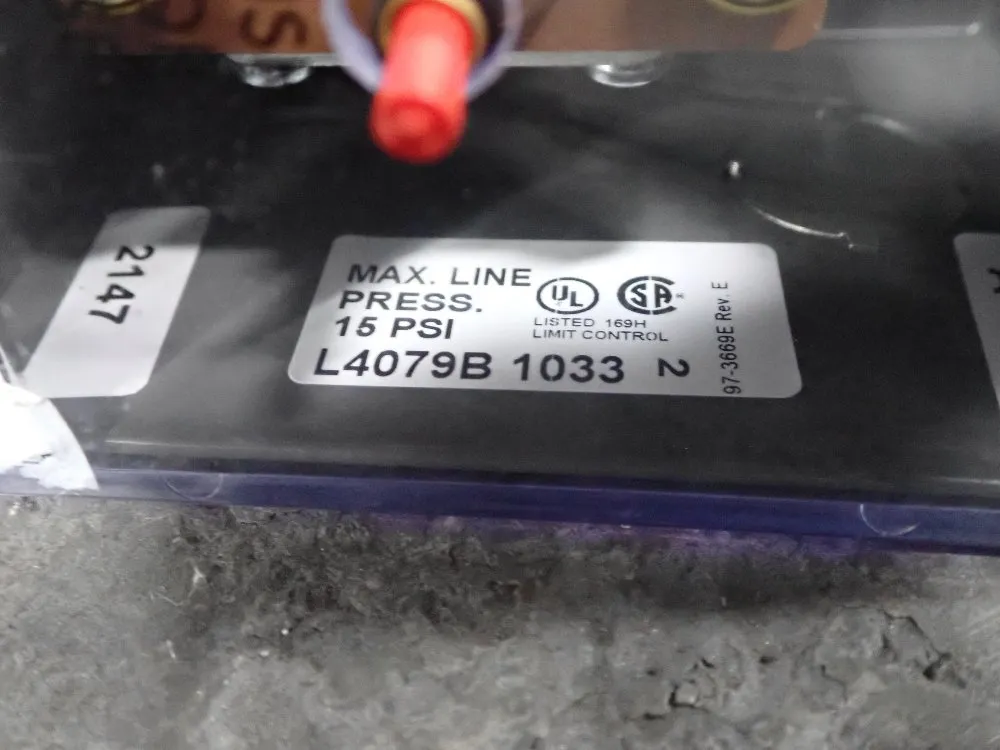 Honeywell Pressuretrol Limit Controller - L4079b 1033