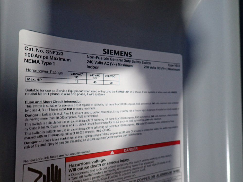 Siemens 100 Amp / 240 Vac Non Fusible Disconnect