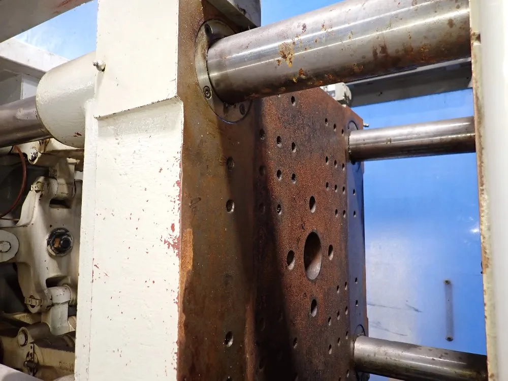 Negri Bossi Injection Molder - V110-375