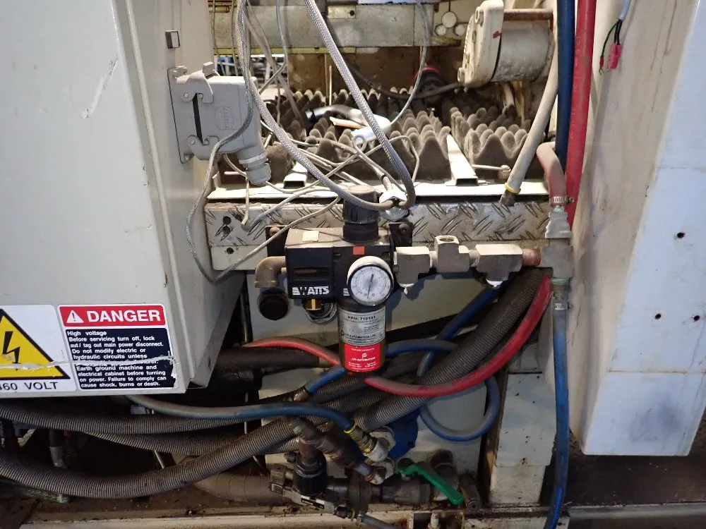 Negri Bossi Injection Molder - V110-375