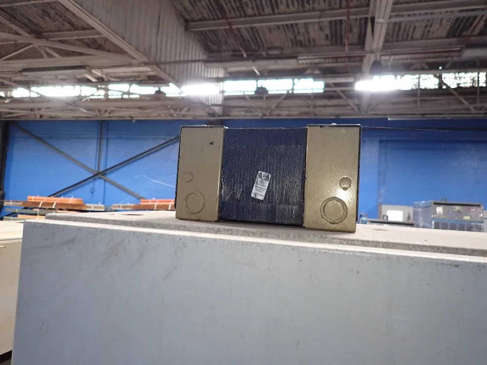 Negri Bossi Injection Molder - V110-375