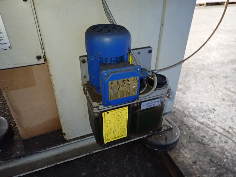 Negri Bossi Injection Molder - V110-375