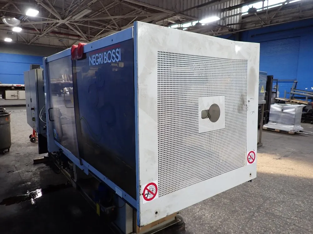 Negri Bossi Injection Molder - V110-375