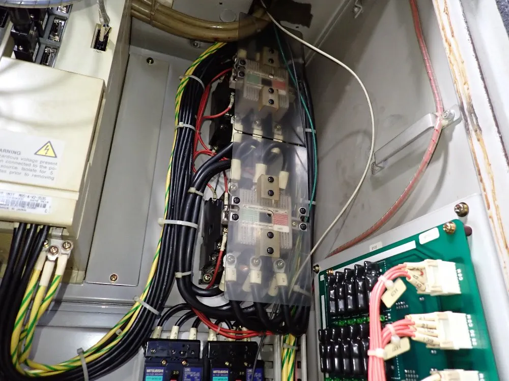 Mazak 68" X 25" Cnc Vmc - Mtv 655/60