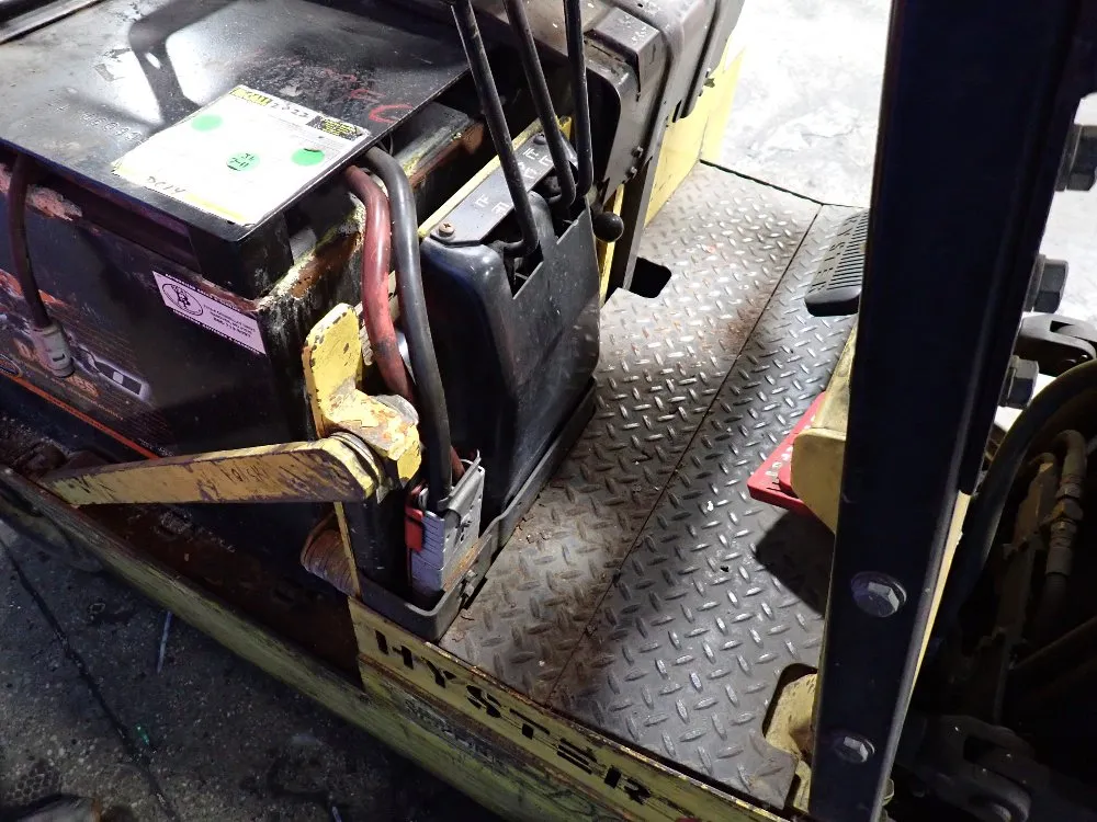 Hyster 3800 Lbs Electric Forklift - E40xl-33