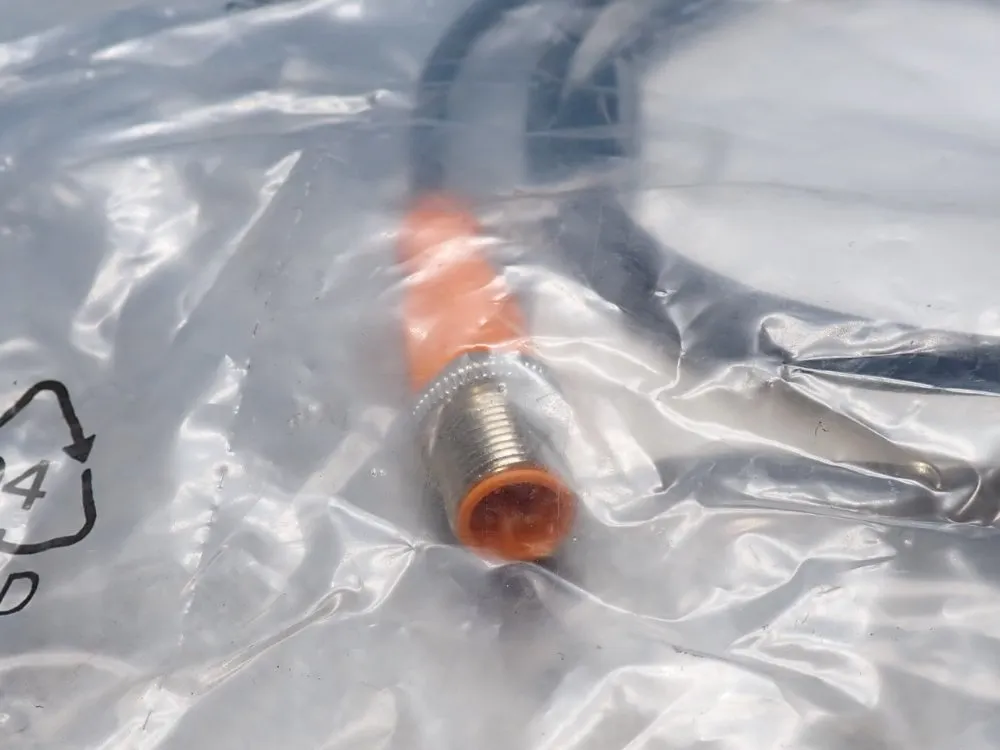 Ifm Proximity Switch - Evc012