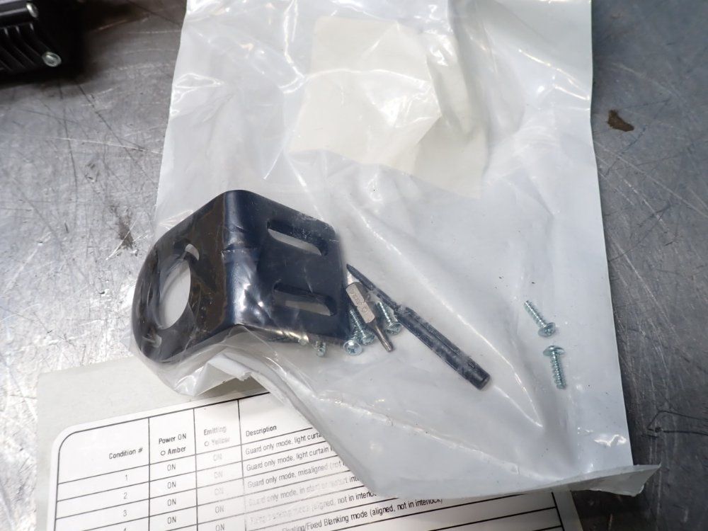 Allen-bradley 22" X 1" Light Curtain - 440l-g4kl0480yd