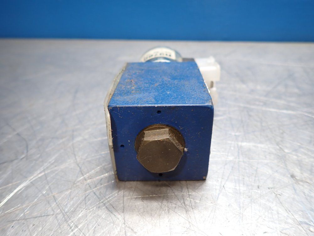 Rexroth Directional Control Valve - R978017748