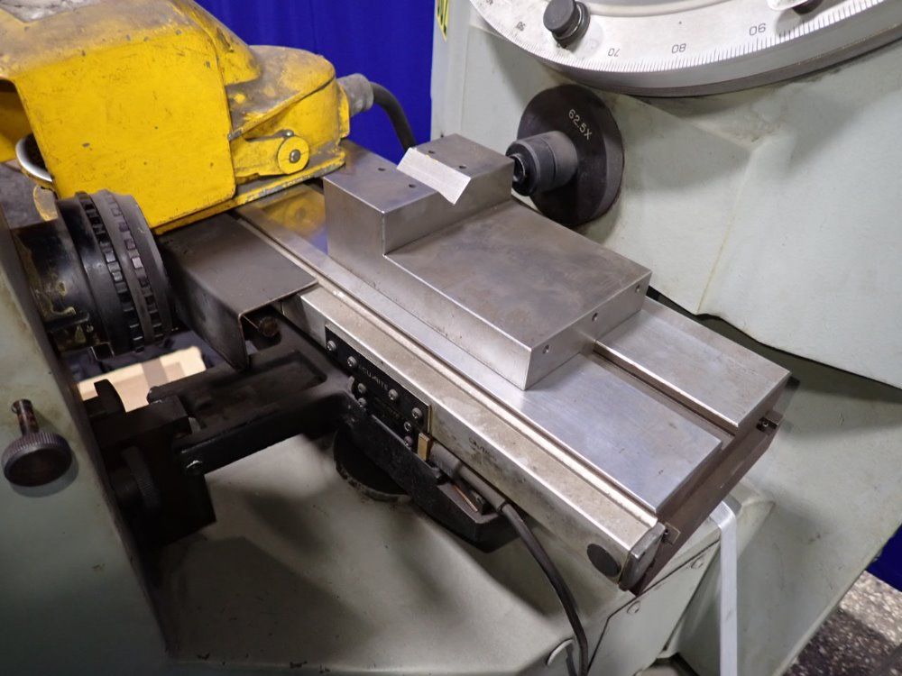 J & L 14 1/2" Optical Comparator - 14t