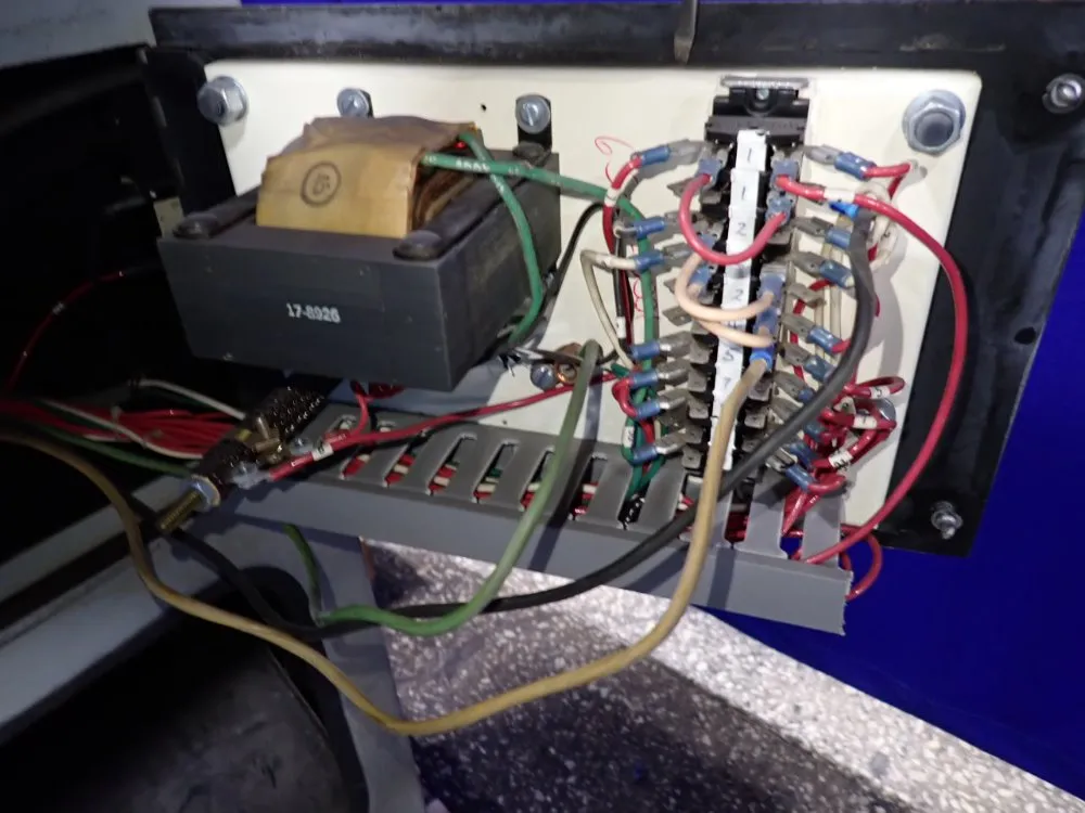 J & L 14 1/2" Optical Comparator - 14t