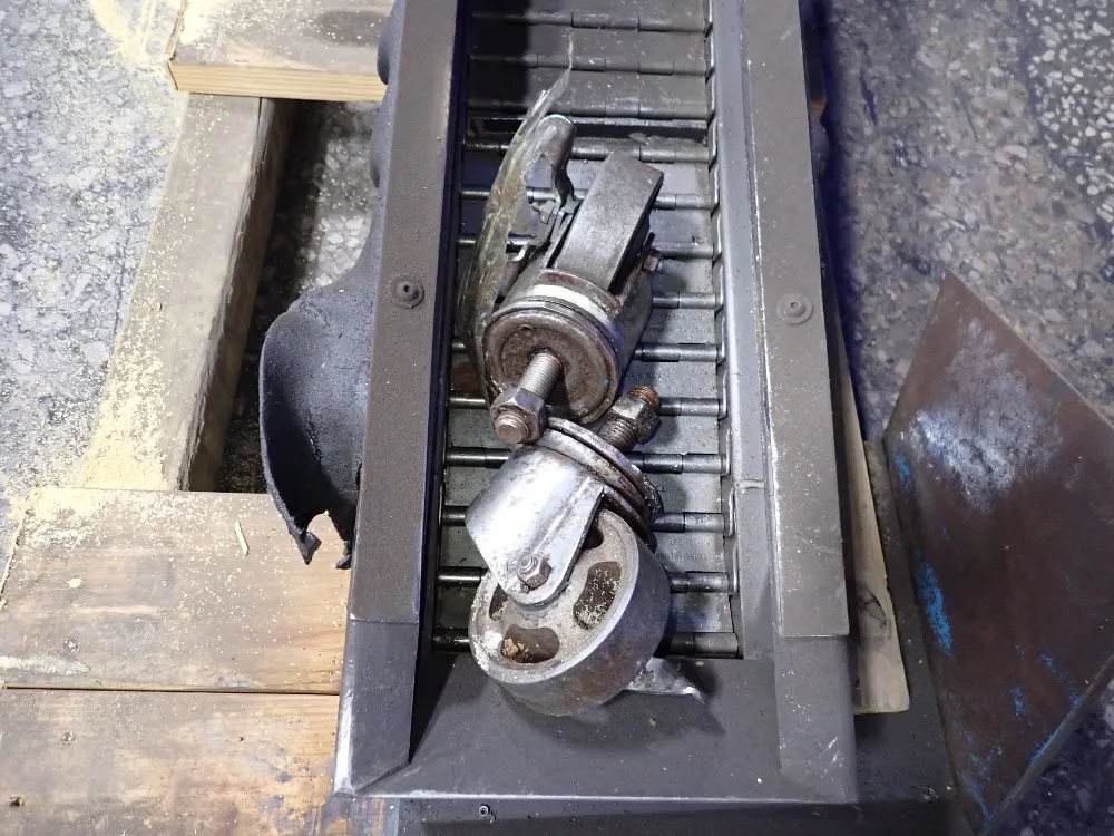  Chip Conveyor 
