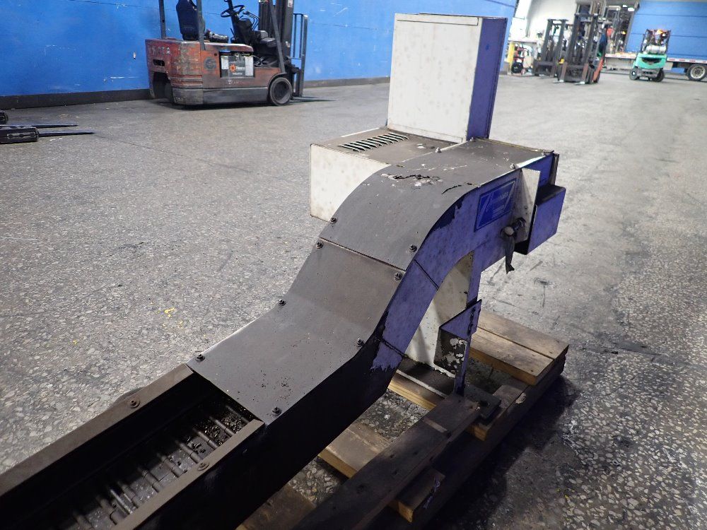  Chip Conveyor 