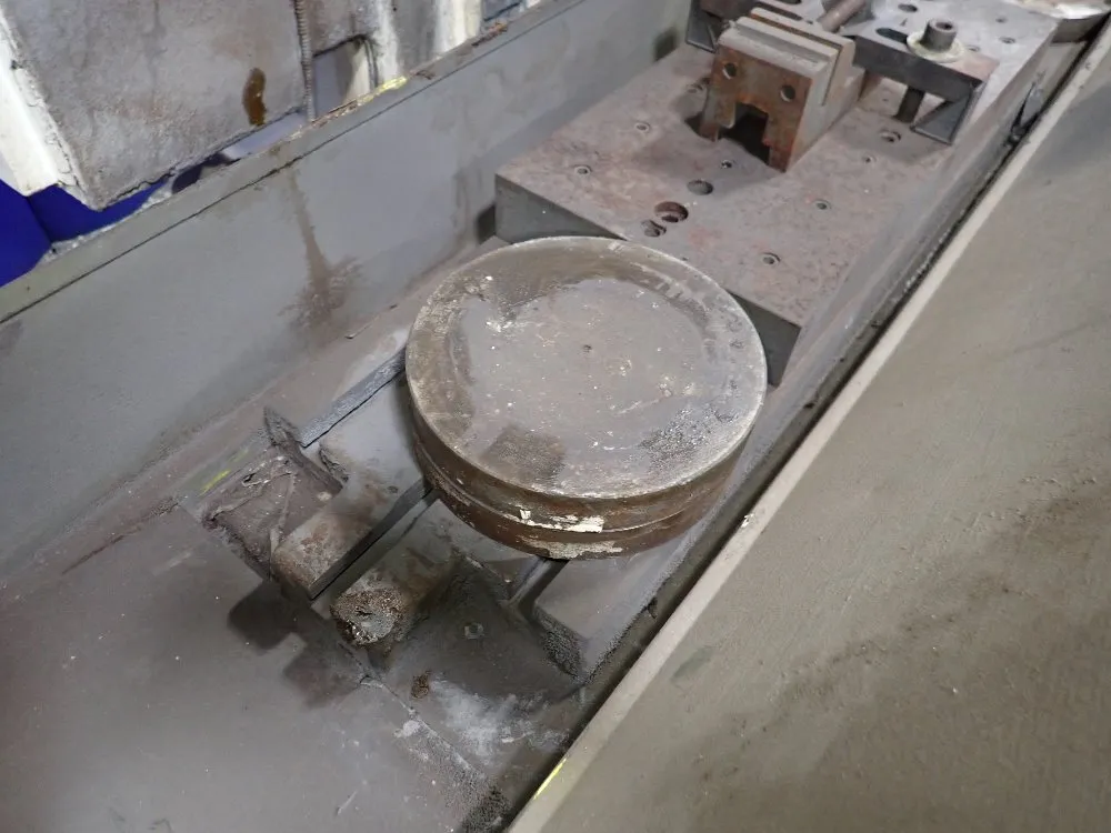 Gallmeyer & Livingston 8" X 18" Surface Grinder - 350