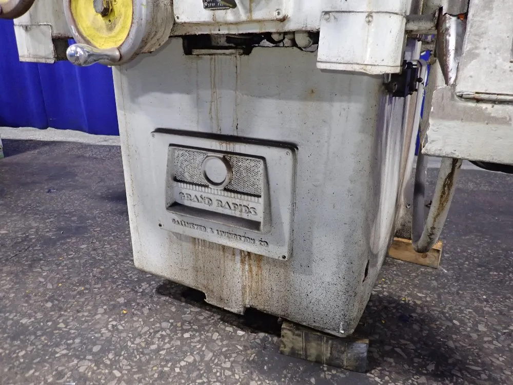 Gallmeyer & Livingston 8" X 18" Surface Grinder - 350