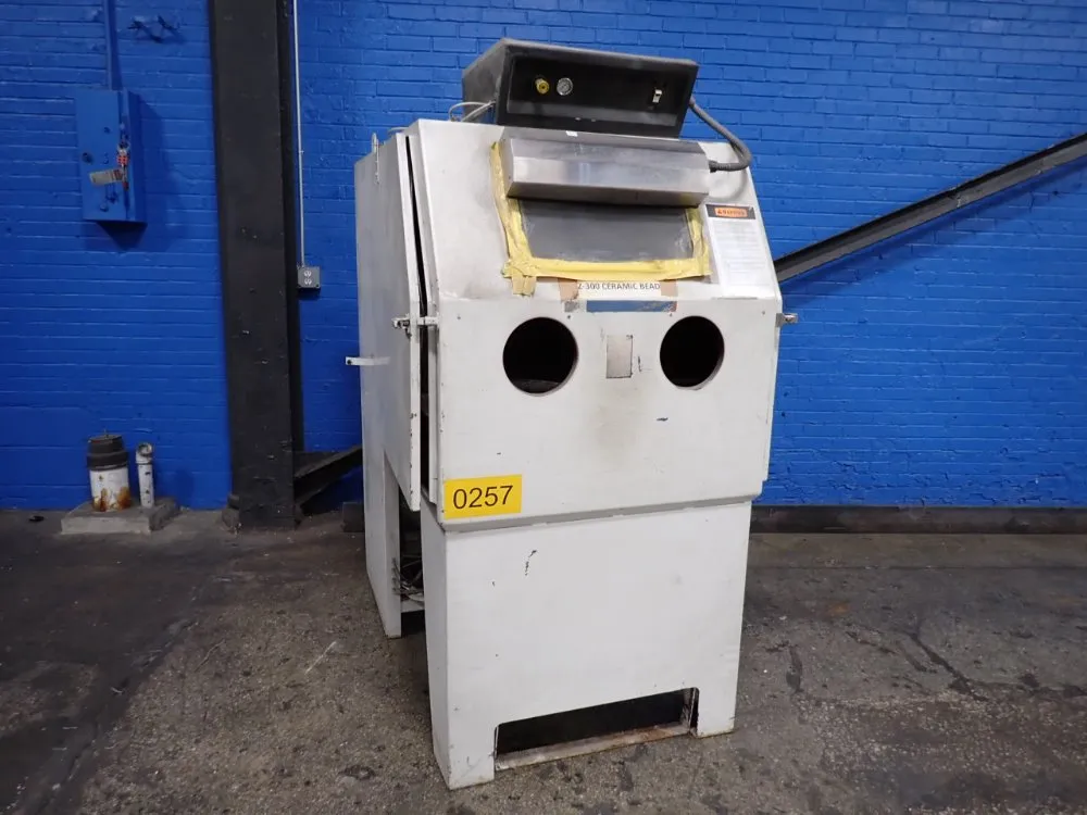 Clemco Industries Corp 36"x36"x38" Blast Cabinet - Pulsar Iii