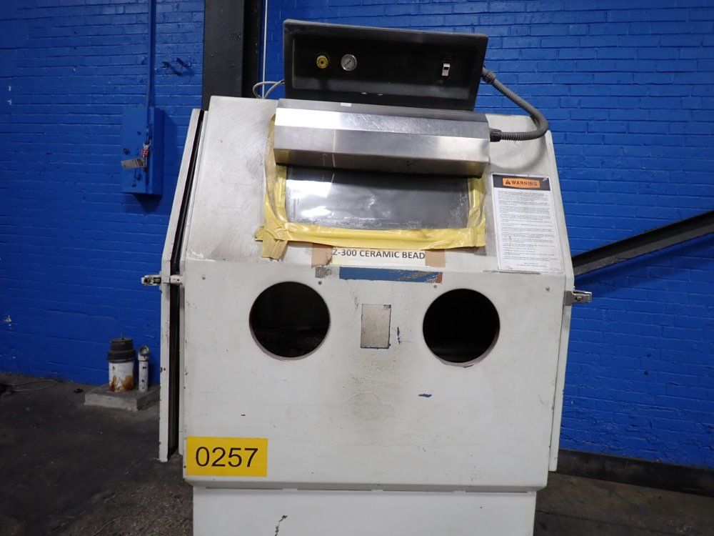 Clemco Industries Corp 36"x36"x38" Blast Cabinet - Pulsar Iii