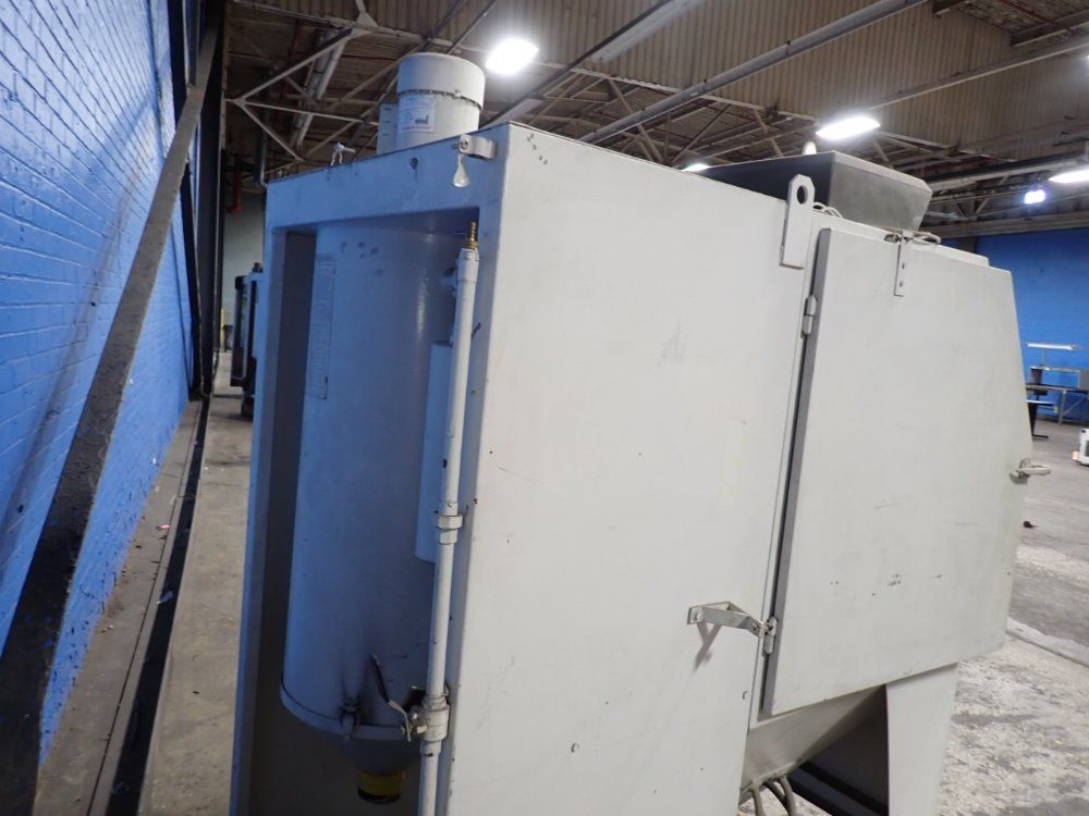 Clemco Industries Corp 36"x36"x38" Blast Cabinet - Pulsar Iii