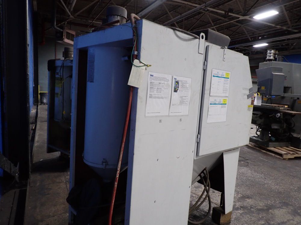 Clemco Industries Corp 36"x36"x36" Blast Cabinet - Pulsar Iii