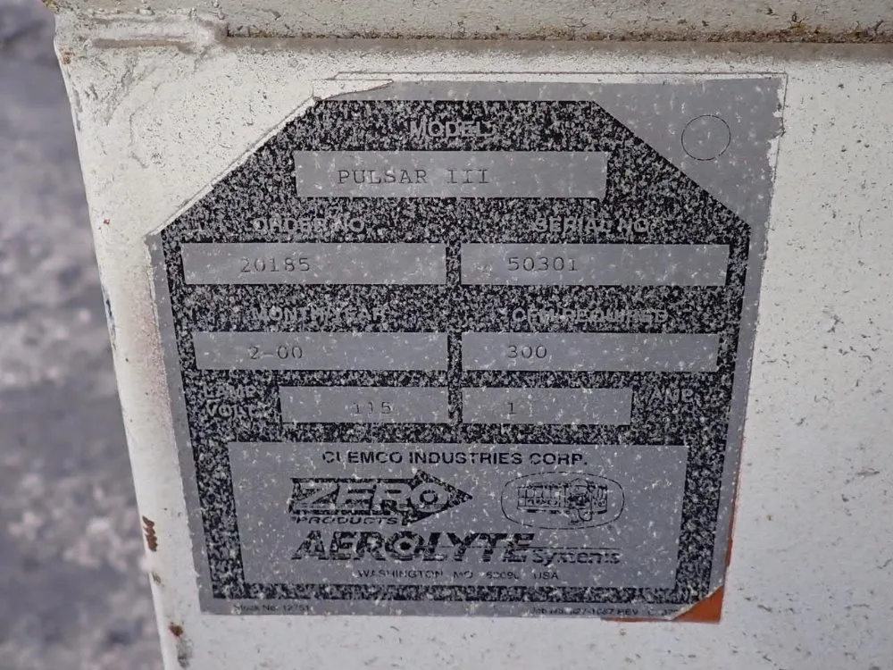 Clemco Industries Corp 36"x36"x39" Blast Cabinet - Pulsar Iii