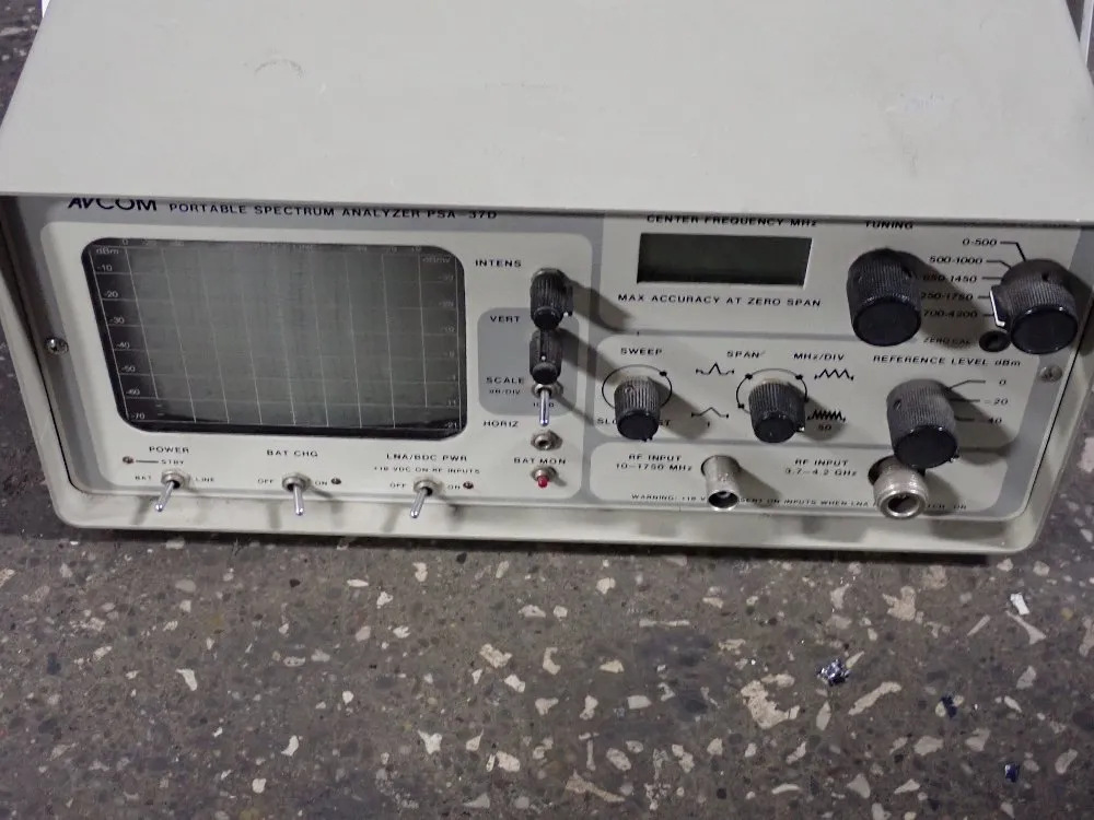 Avcom Portable Spectrum Analyzer - Psa-37d