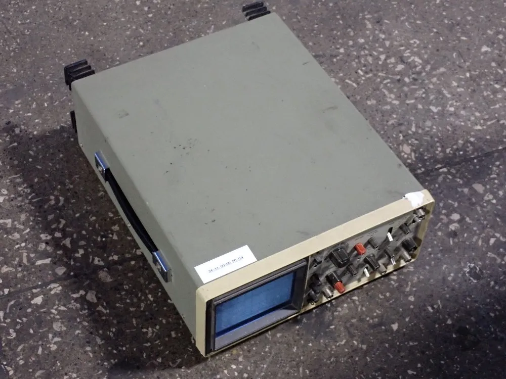 Hitachi Denshi Ltd. Oscilloscope - V-355