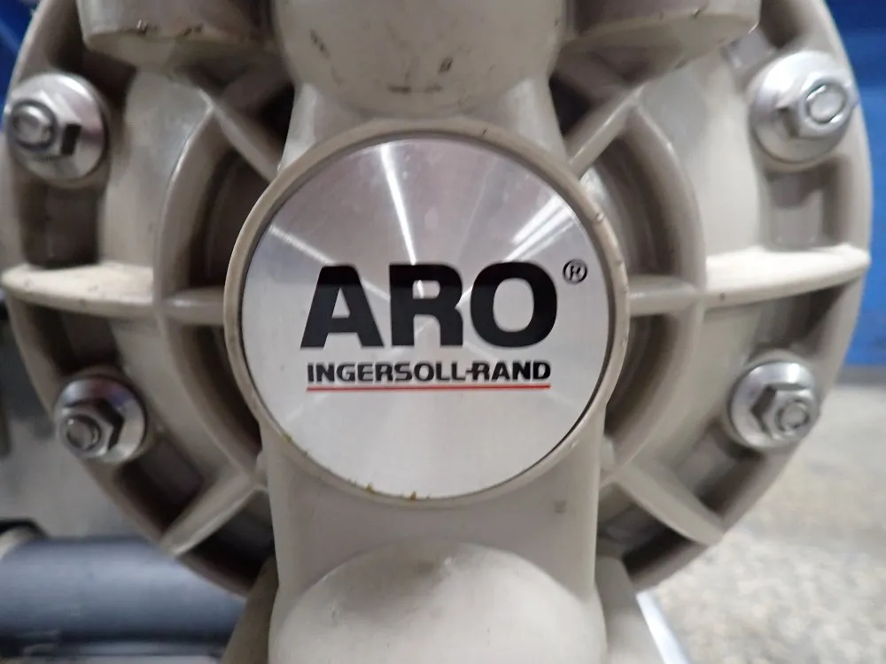 Ingersoll-rand 8.3 Bar Double Diaphragm Pump - 6661a3-344-c5