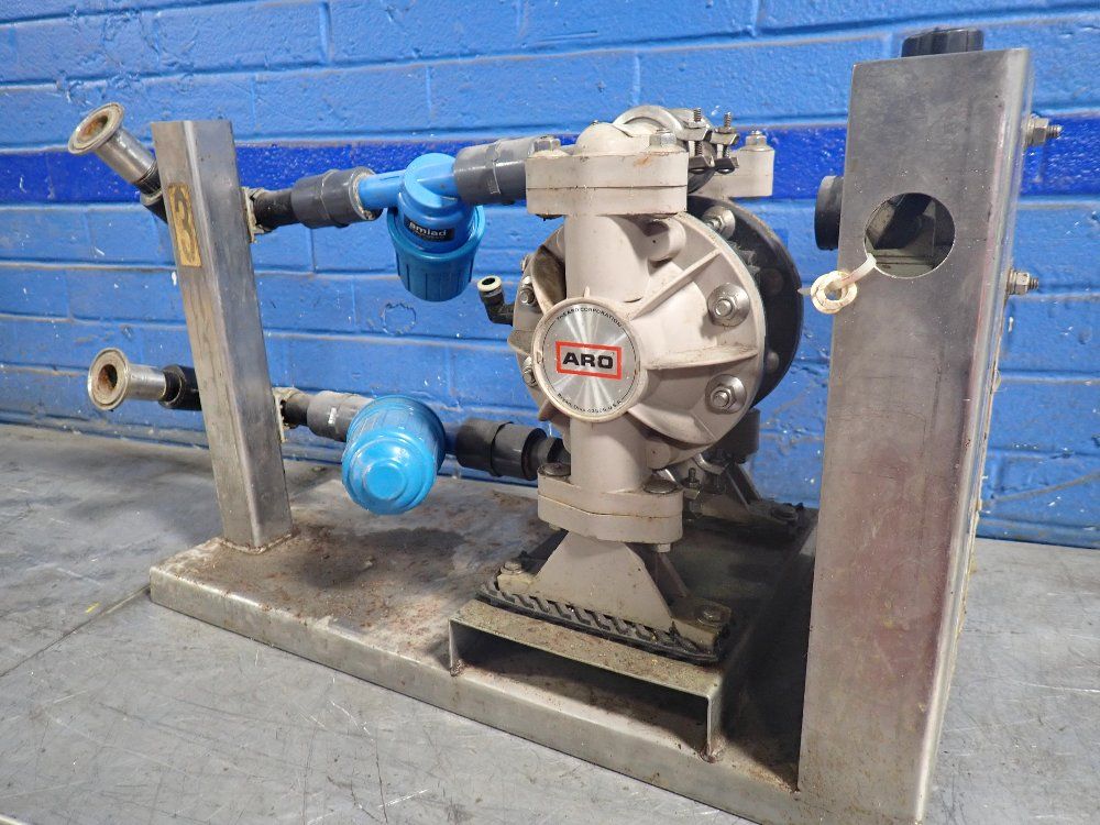 Aro 6.9 B Double Diaphragm Pump - 666053-344