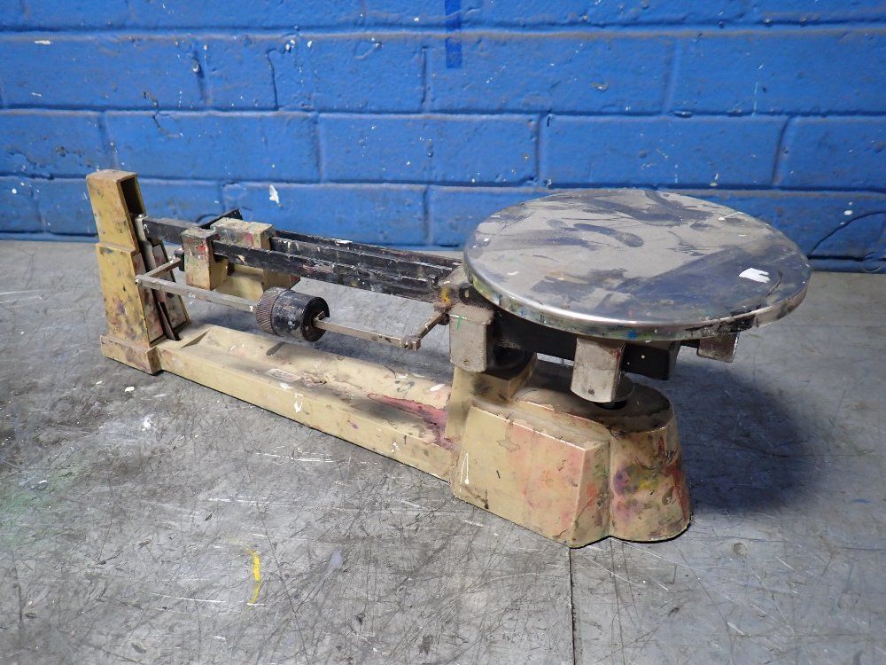 Ohaus 5 Lbs 2 Oz Triple Beam Balance