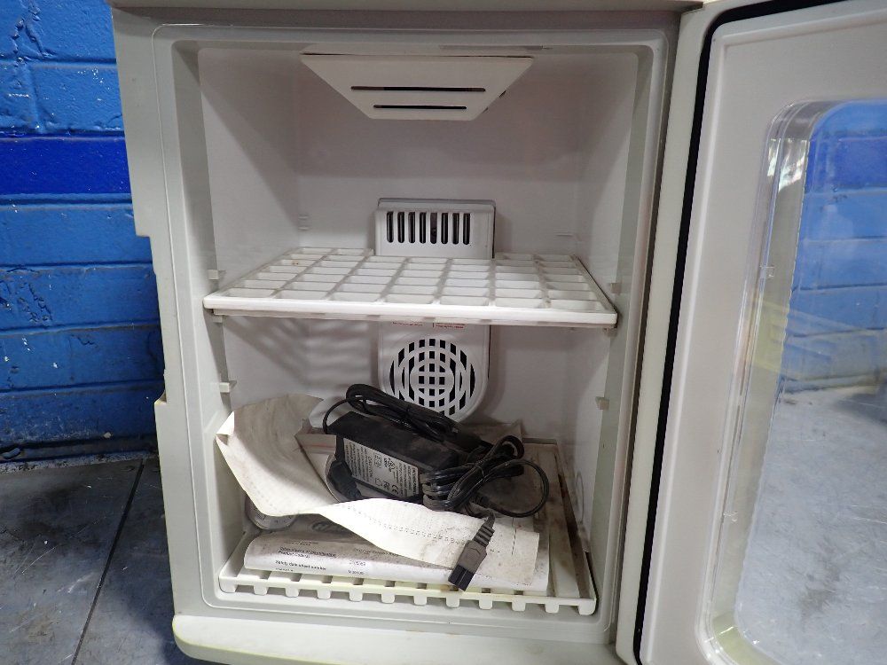 Benchmark Digital Incubator - H2200-h