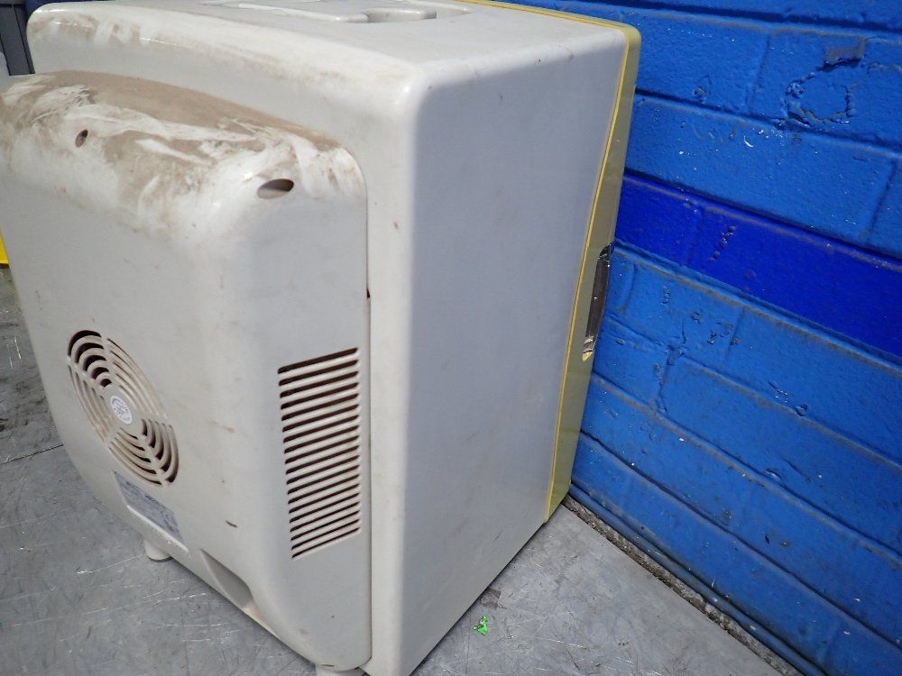 Benchmark Digital Incubator - H2200-h