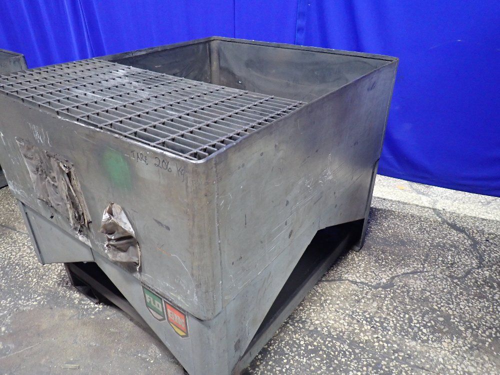 Fabricate Metals Flow Bin