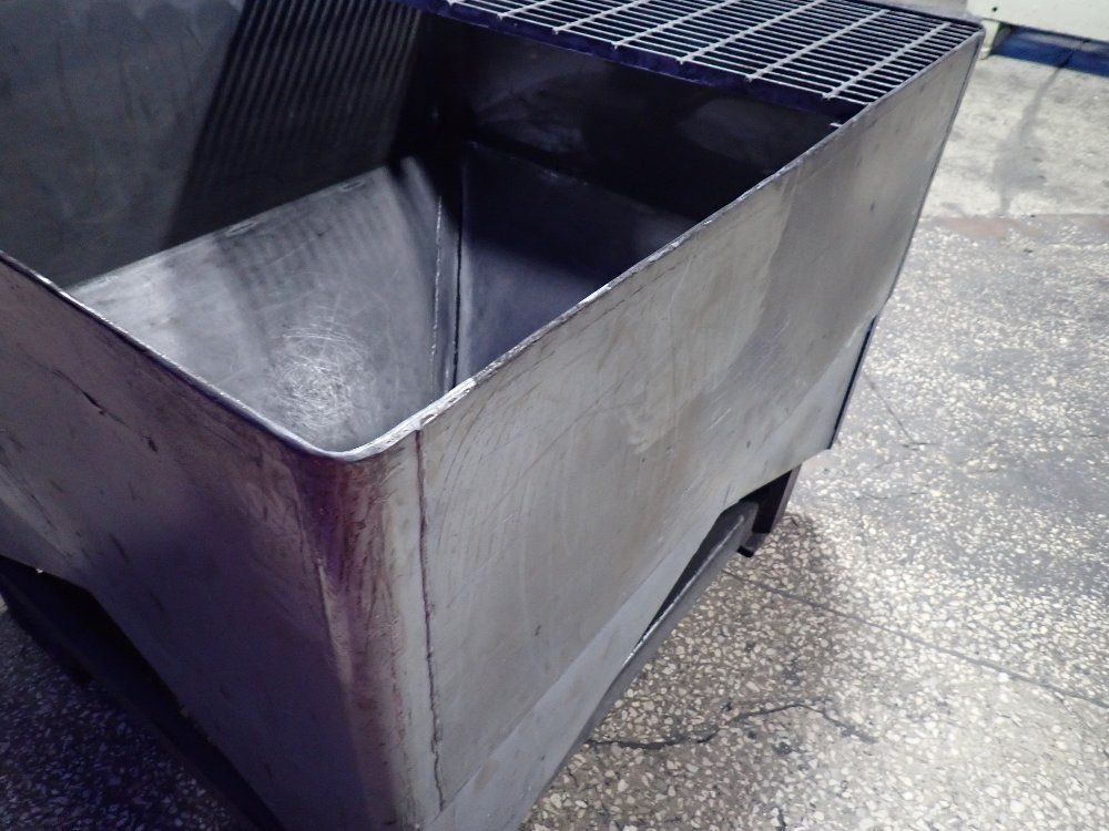 Fabricate Metals Flow Bin