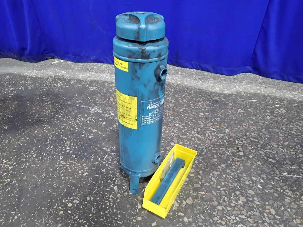 Neptune 2 Gal Bypass Feeder - Dbf-2hp