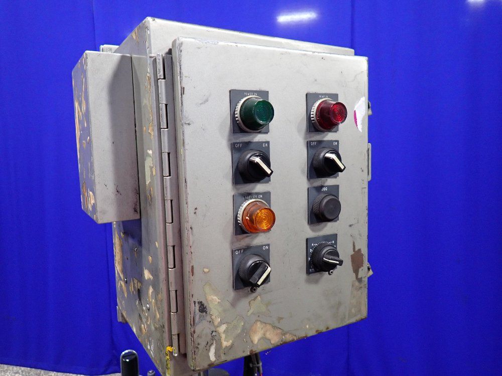 Avery Labeling Machine - 1120e Modular