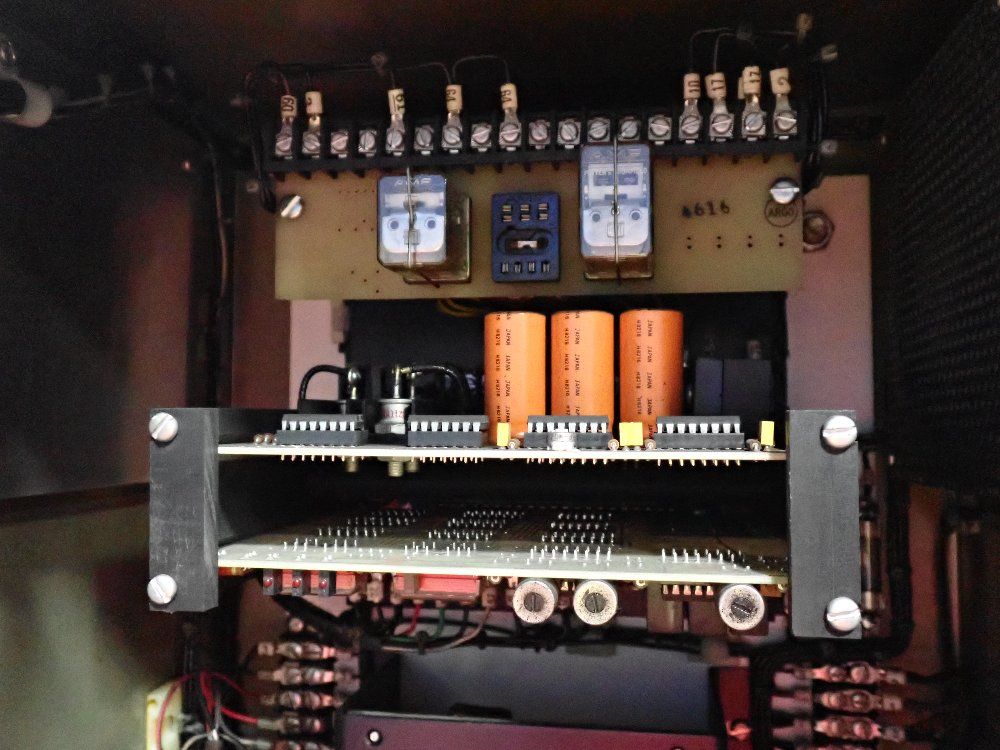 Avery Labeling Machine - 1120e Modular