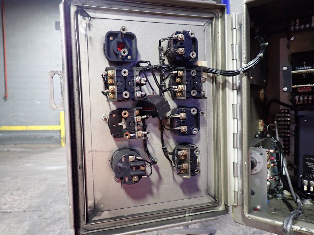 Avery Labeling Machine - 1120e Modular