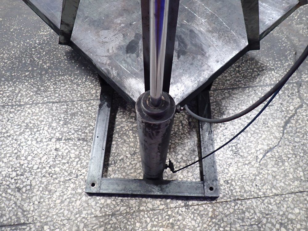 48"x48" Tipper - L22ld6520000000