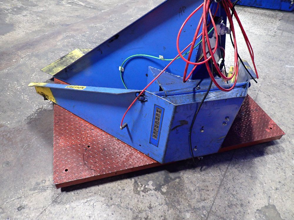 Hercules 50"x50" Tipper