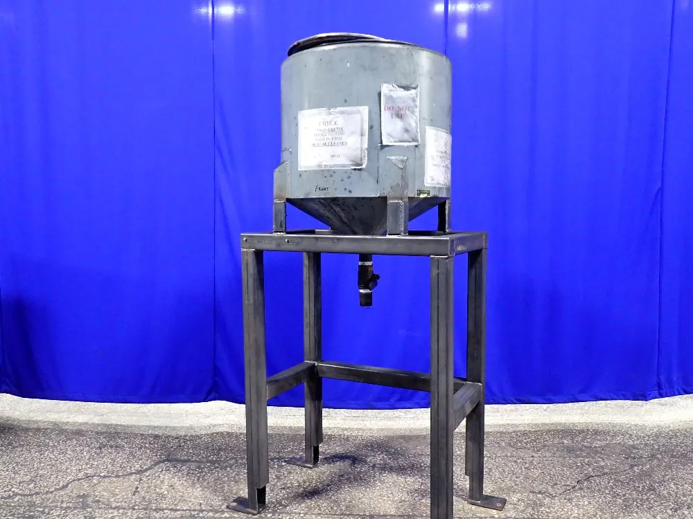 Fabricated Metals 32"x28" Hopper