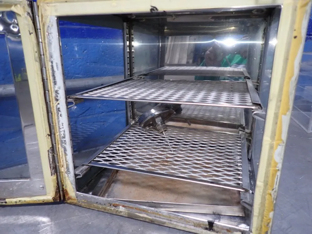 11 1/2"x10"x12" Desiccator