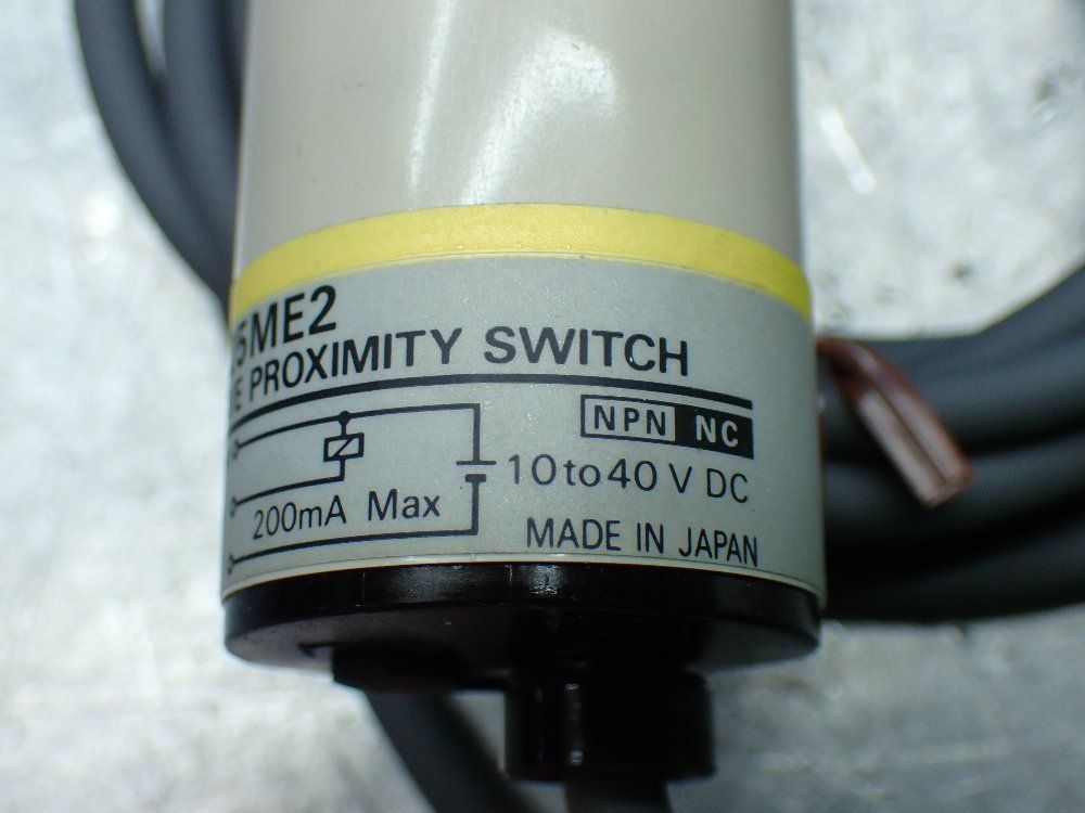 Omron Capacitive Proximity Sensor - E2k-c25me2