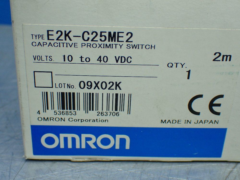 Omron Capacitive Proximity Sensor - E2k-c25me2