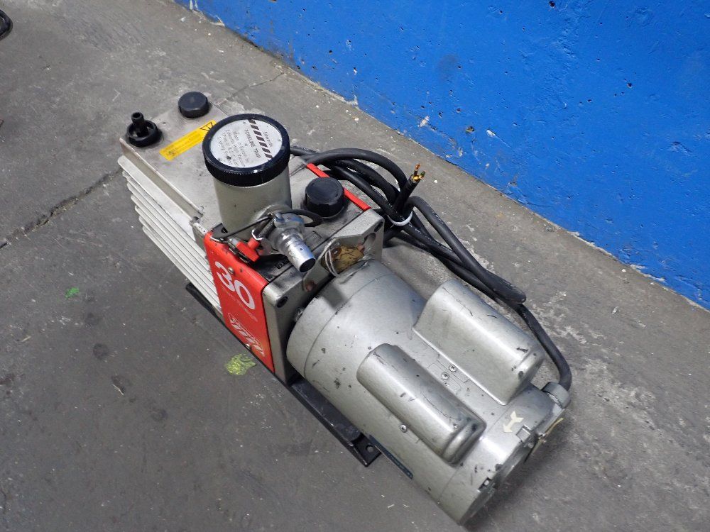 Edwards Vacuum Pump - E2m-30