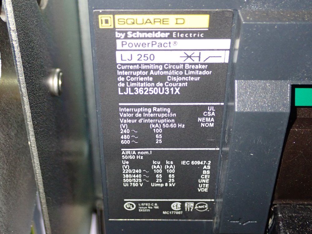 Square D / Schneider Distribution Panel