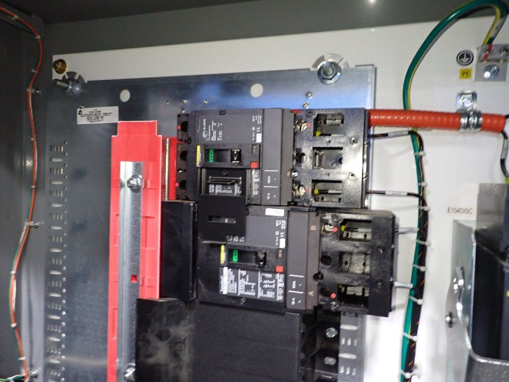 Square D / Schneider Distribution Panel