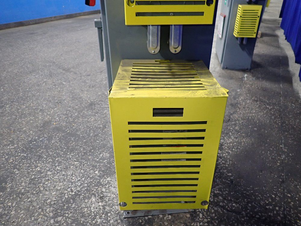 Square D / Schneider Distribution Panel