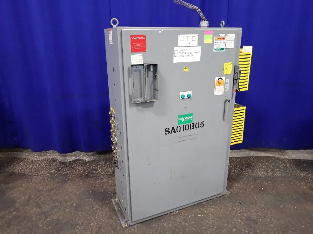 DISTRIBUTION PANEL