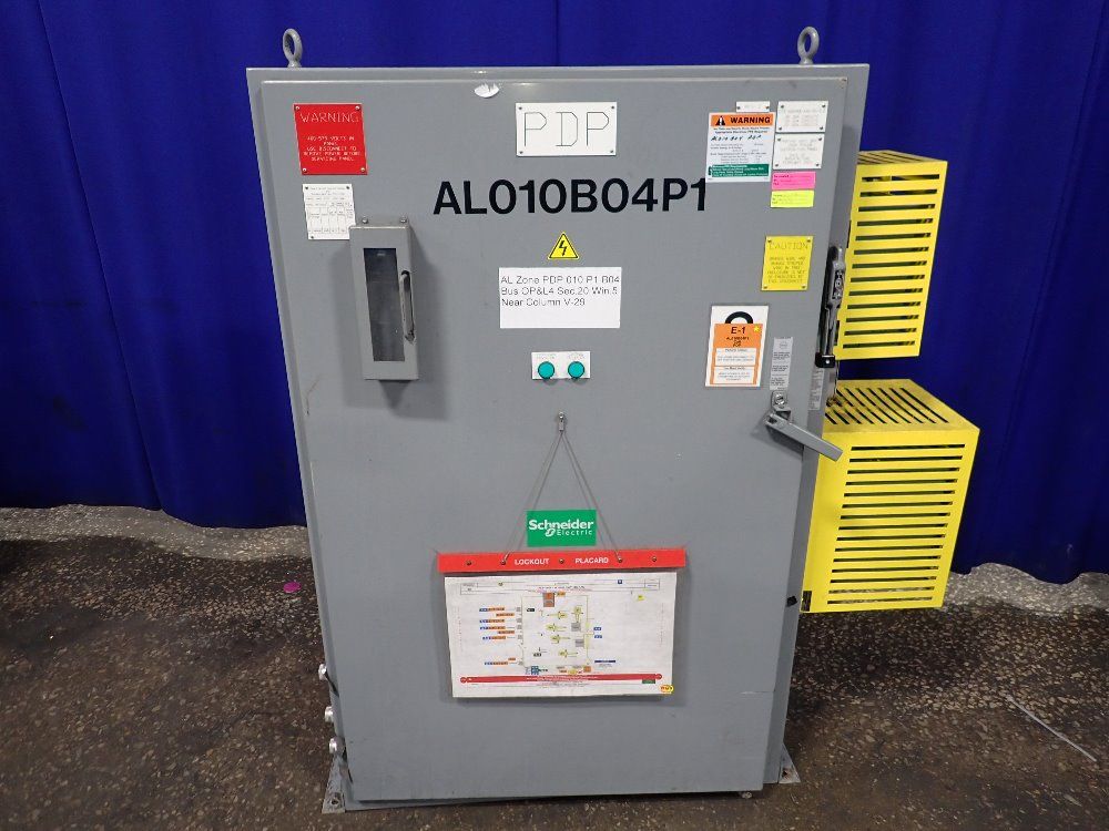 Square D / Schneider Distribution Panel